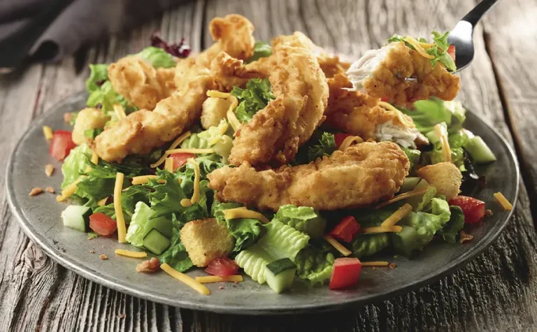 Farm Fresh Field Greens with Crispy Chicken Tenders Farm Fresh Field Greens with Crispy Chicken Tenders