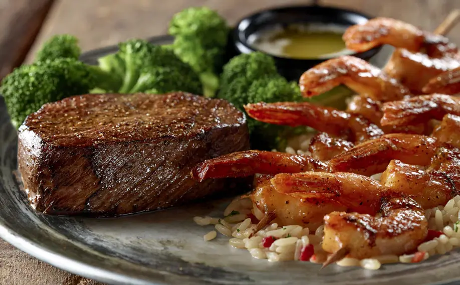 6 oz. Renegade Sirloin* with 8 ct. Redrock Grilled Shrimp